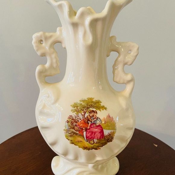 Vintage White porcelain vase with ruffled rim and pastoral scene, Victorian Vase - Picture 1 of 7